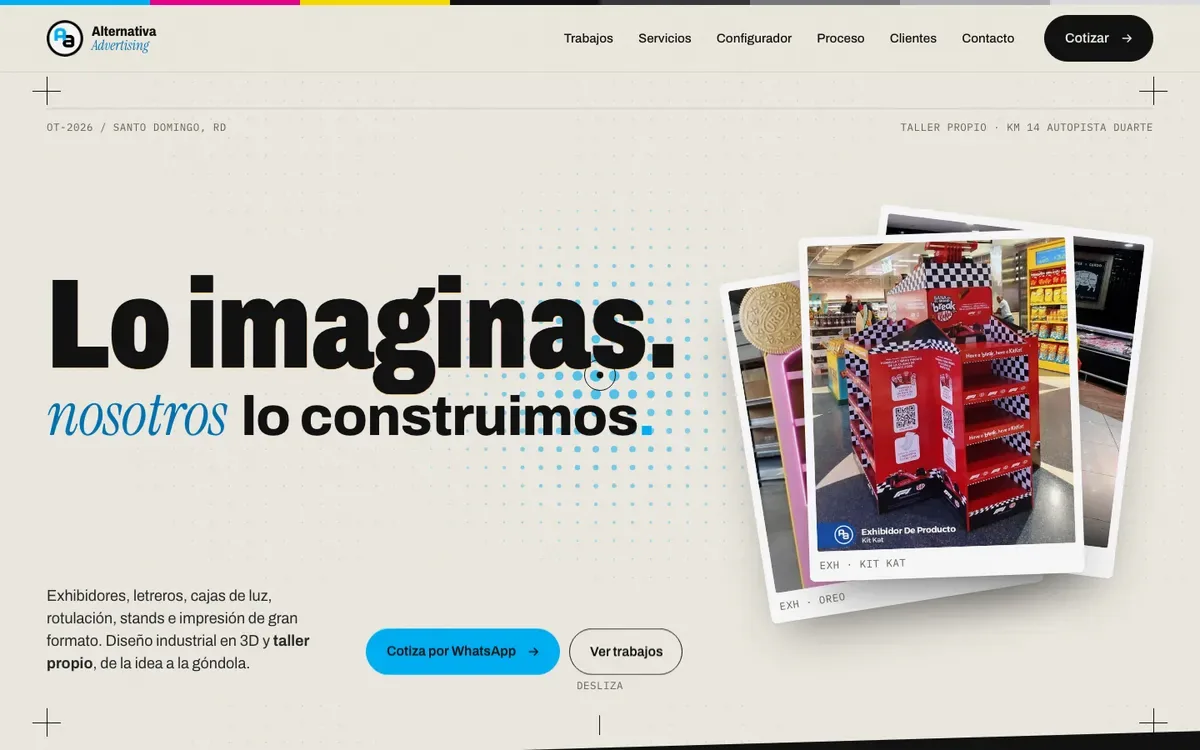 Sitio web de Alternativa Advertising hecho por TZCode, con configurador de color de exhibidores